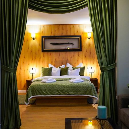 Aristocratic Home Brasov Bagian luar foto
