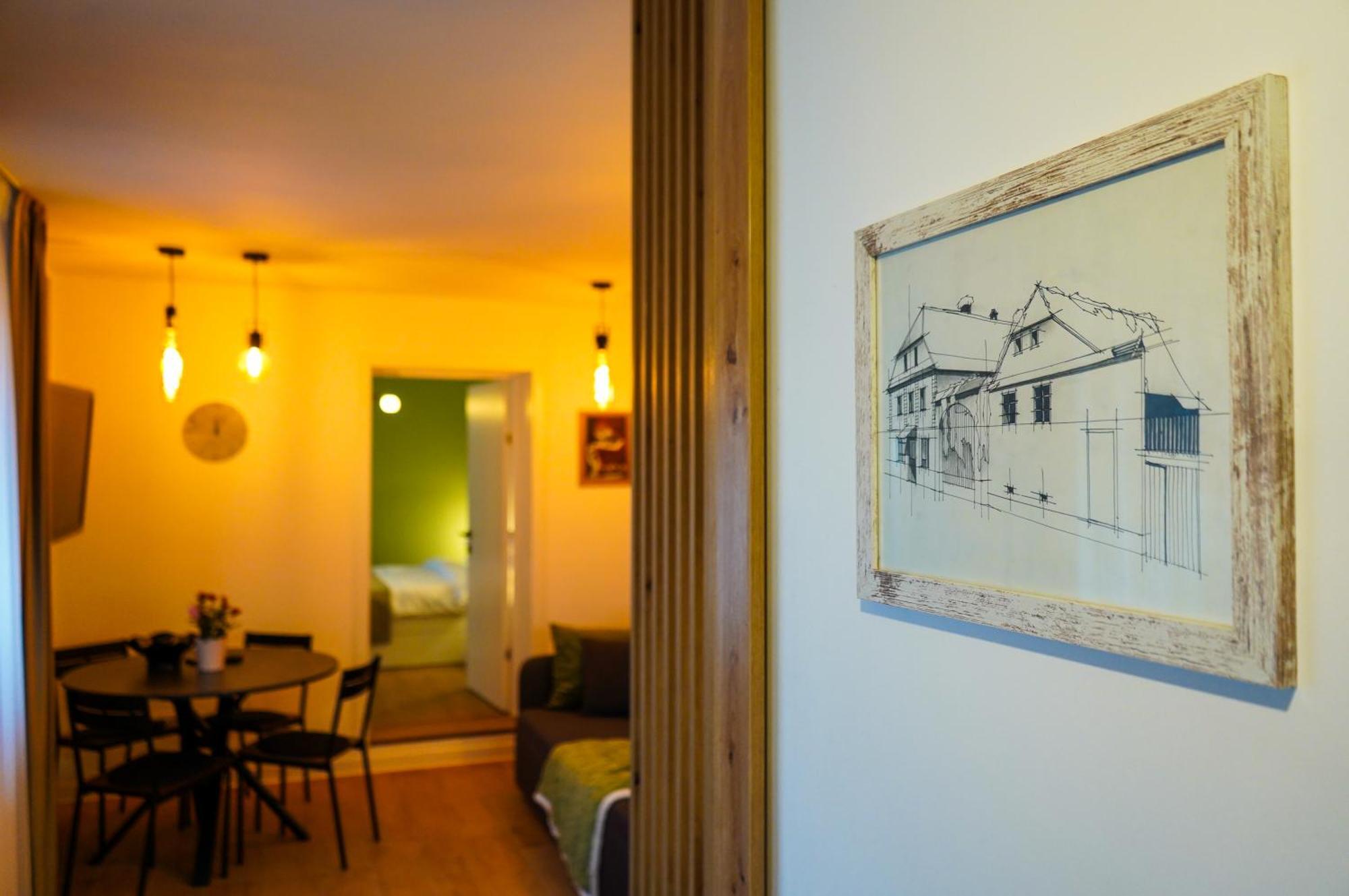 Aristocratic Home Brasov Bagian luar foto