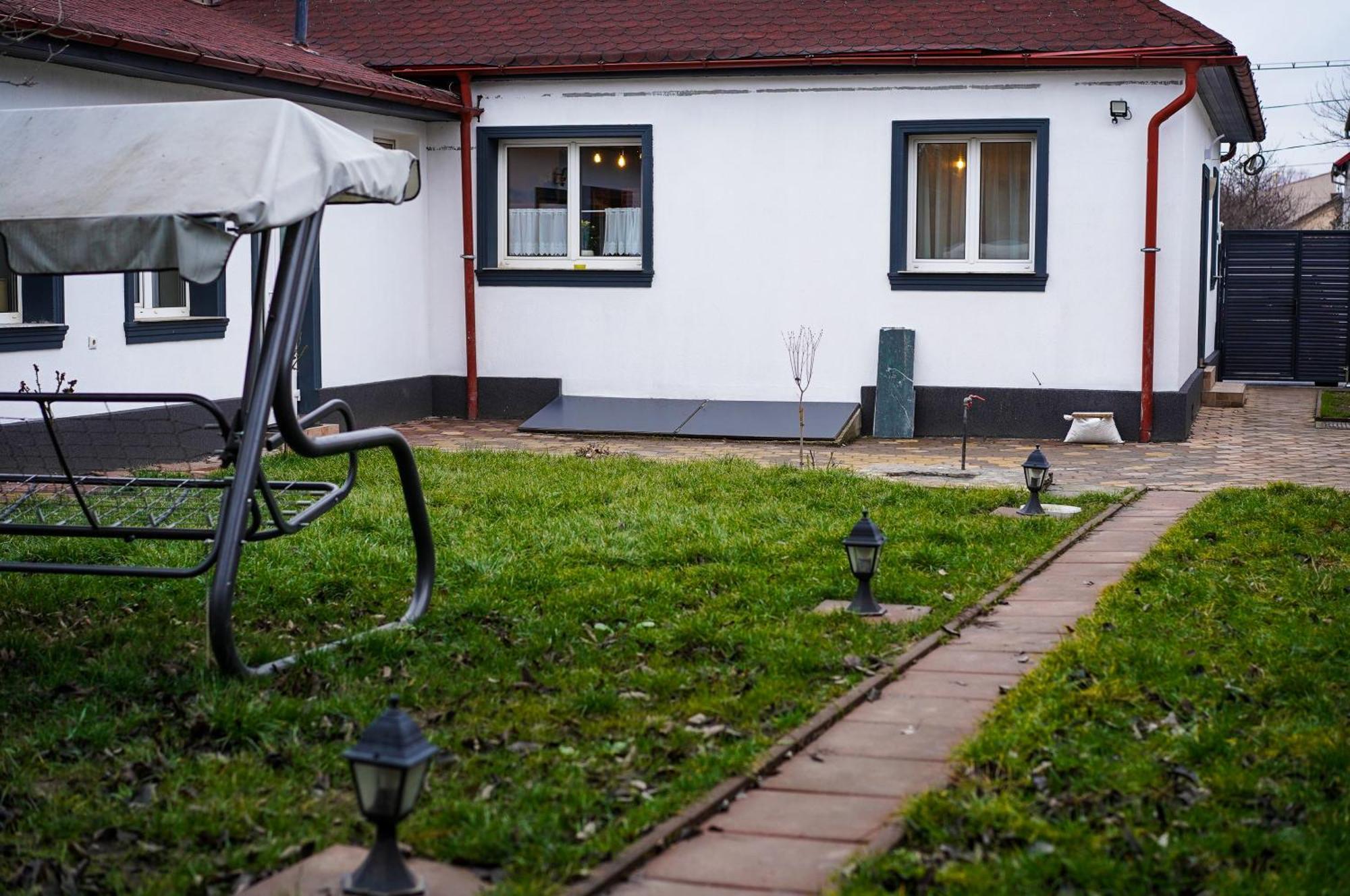 Aristocratic Home Brasov Bagian luar foto